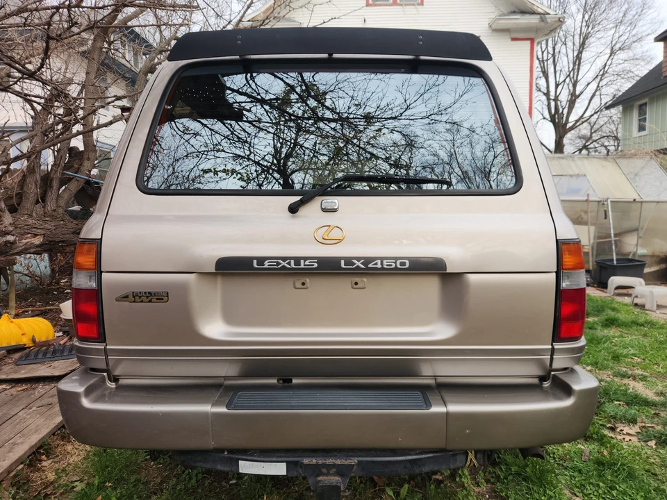 1996 Lexus LX 1st Gen - Image 13 of 31