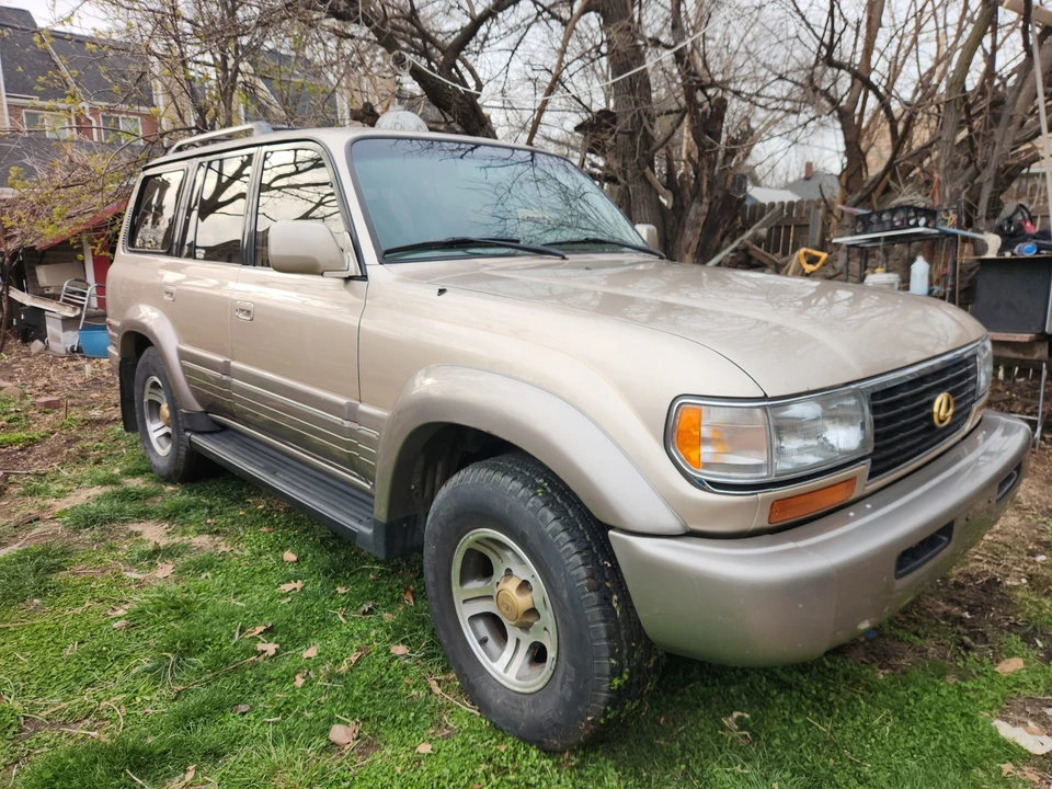 1996 Lexus LX 1st Gen - Image 18 of 31
