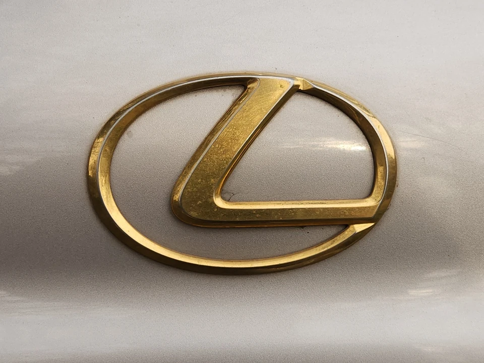 1996 Lexus LX 1st Gen - Image 24 of 31