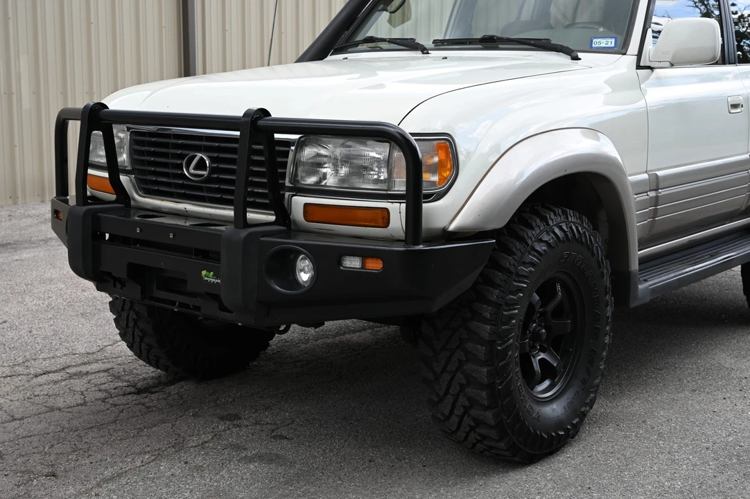 1996 Lexus LX 1st Gen - Image 21 of 31