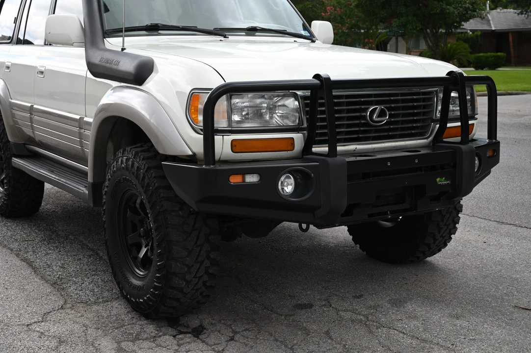 1996 Lexus LX 1st Gen - Image 18 of 31