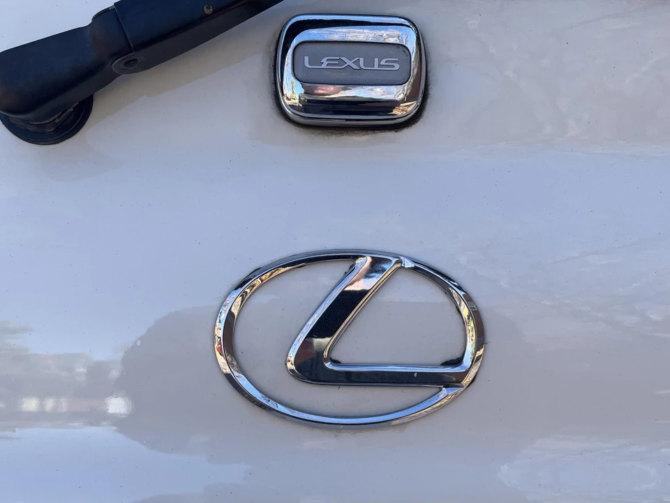 1996 Lexus LX 1st Gen - Image 16 of 31