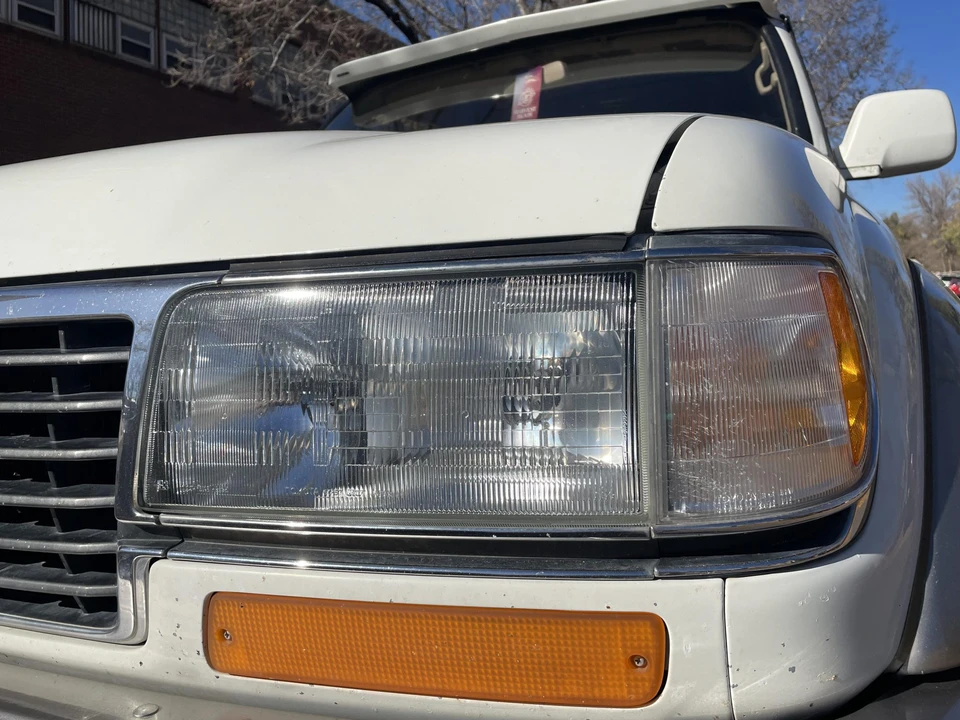 1996 Lexus LX 1st Gen - Image 12 of 31