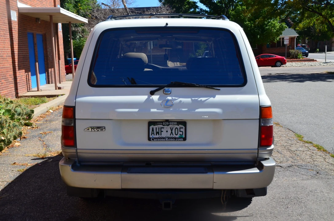 1996 Lexus LX 1st Gen - Image 7 of 31