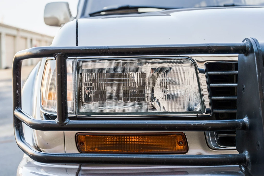 1996 Lexus LX 1st Gen - Image 10 of 31