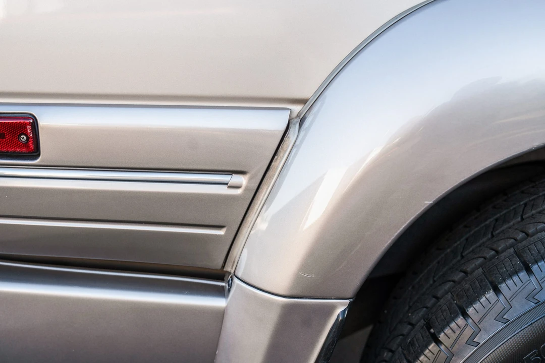 1996 Lexus LX 1st Gen - Image 30 of 31