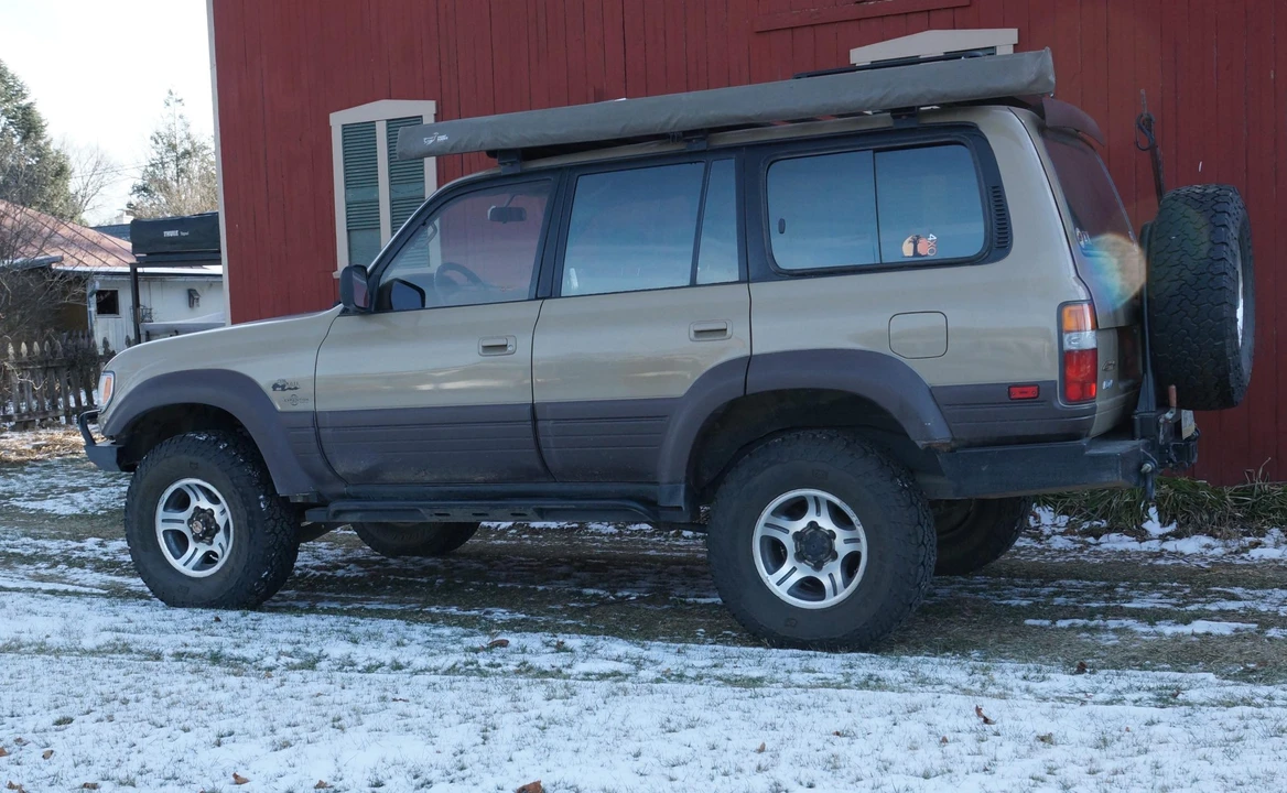 1996 Lexus LX 1st Gen - Image 5 of 31