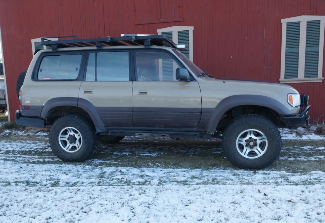 1996 Lexus LX 1st Gen - Image 11 of 31