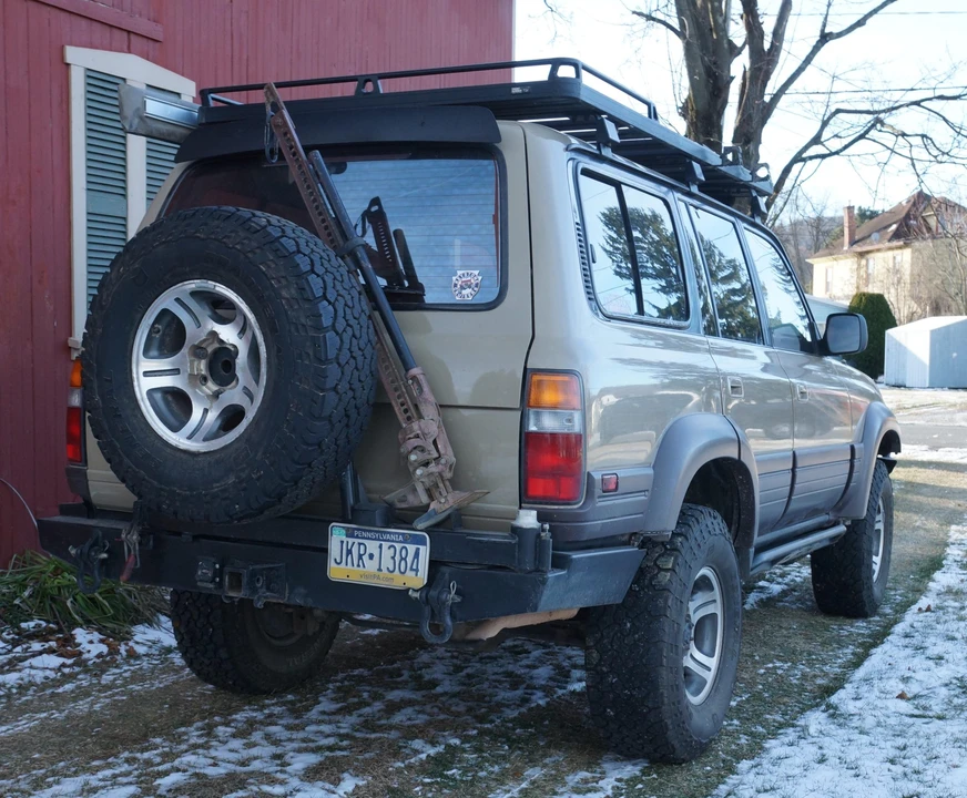 1996 Lexus LX 1st Gen - Image 9 of 31