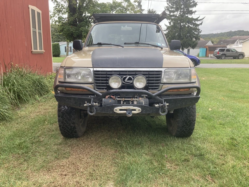 1996 Lexus LX 1st Gen - Image 15 of 31