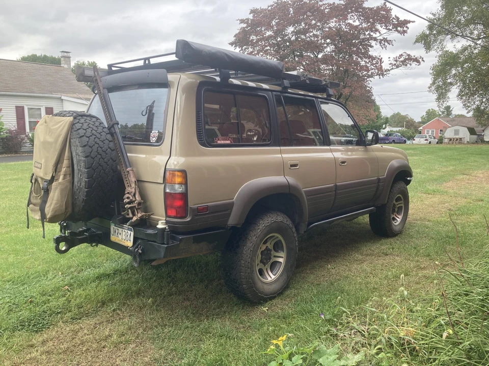 1996 Lexus LX 1st Gen - Image 18 of 31