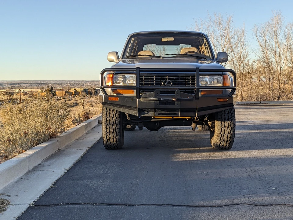 1996 Lexus LX 1st Gen - Image 4 of 31