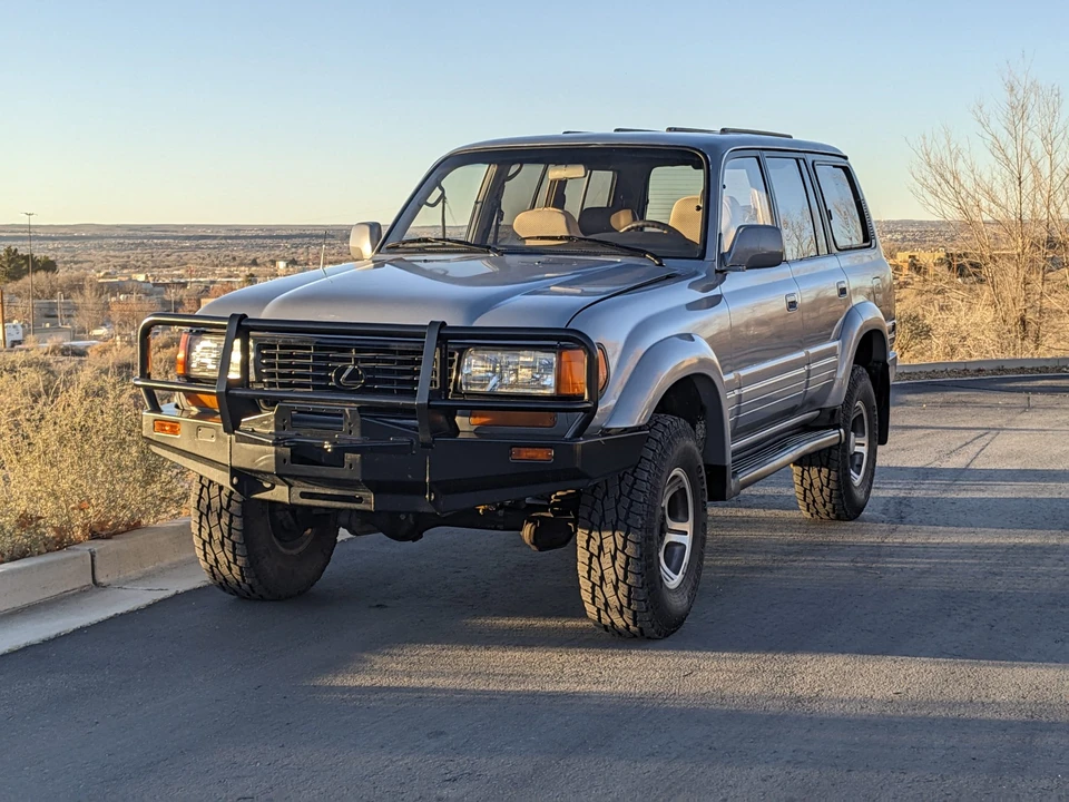 1996 Lexus LX 1st Gen - Image 3 of 31