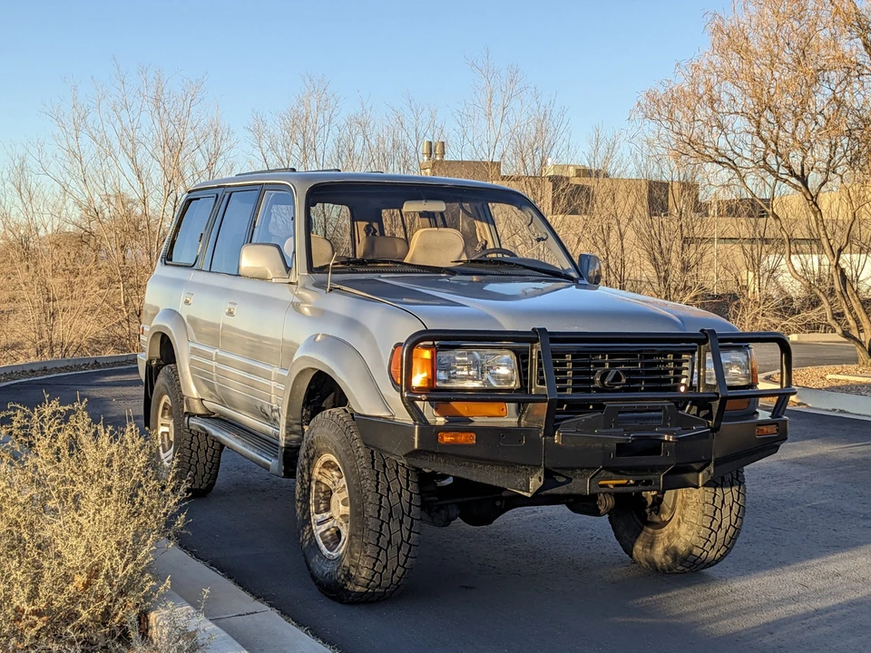 1996 Lexus LX 1st Gen - Image 6 of 31