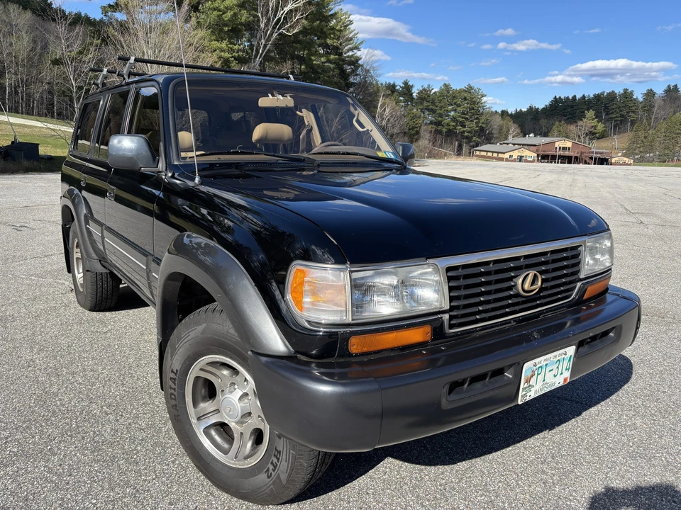 1996 Lexus LX 1st Gen - Image 9 of 31