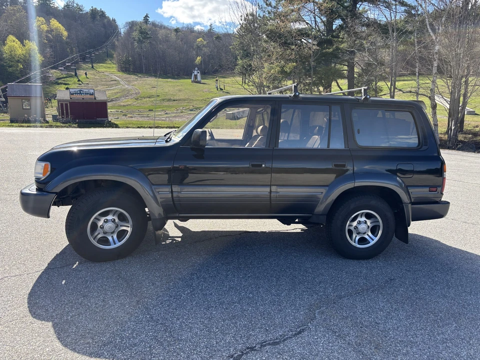 1996 Lexus LX 1st Gen - Image 3 of 31
