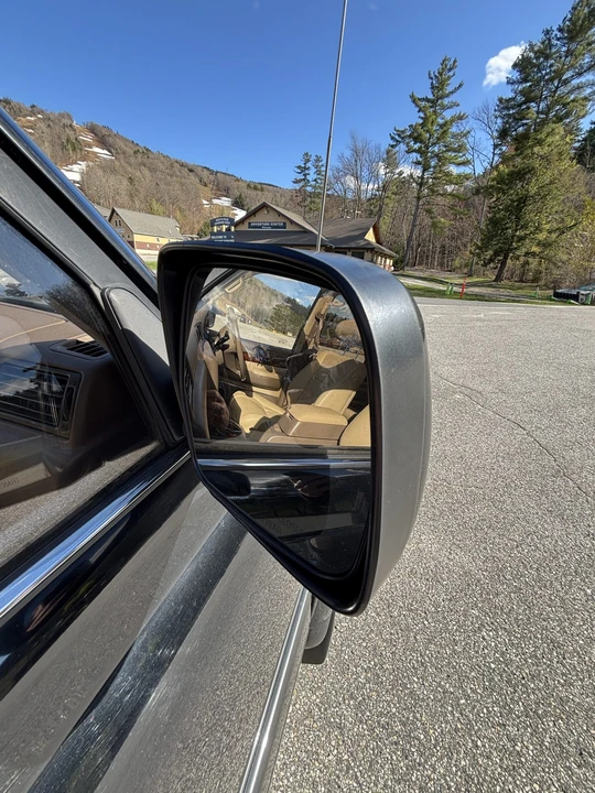 1996 Lexus LX 1st Gen - Image 17 of 31