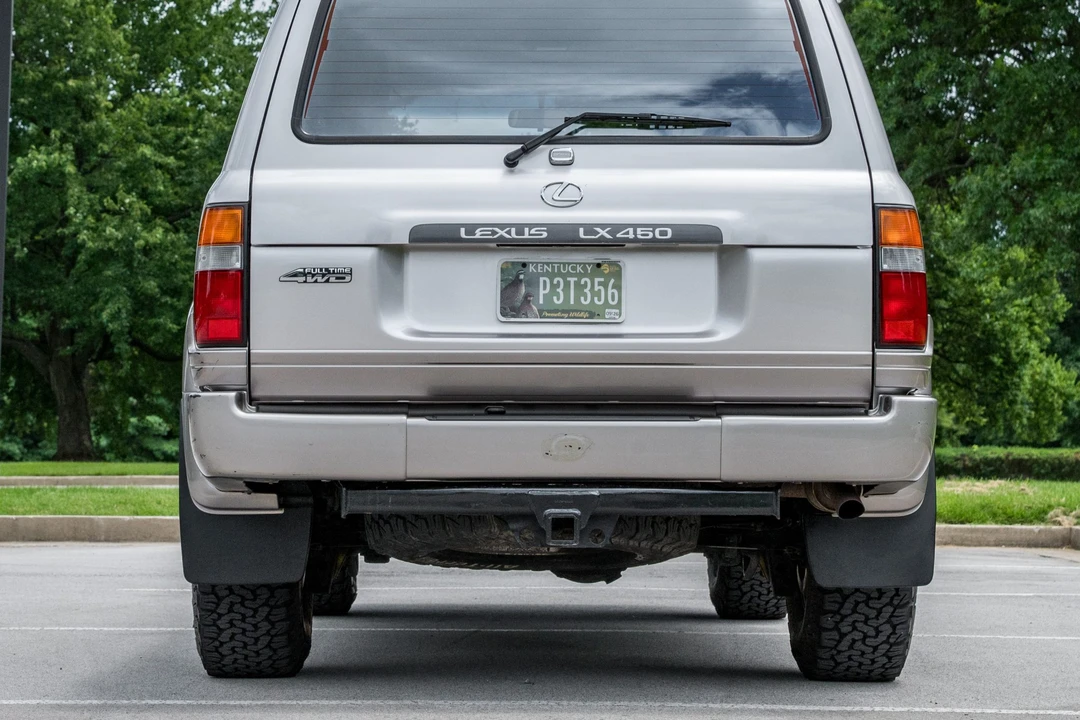 1996 Lexus LX 1st Gen - Image 16 of 31