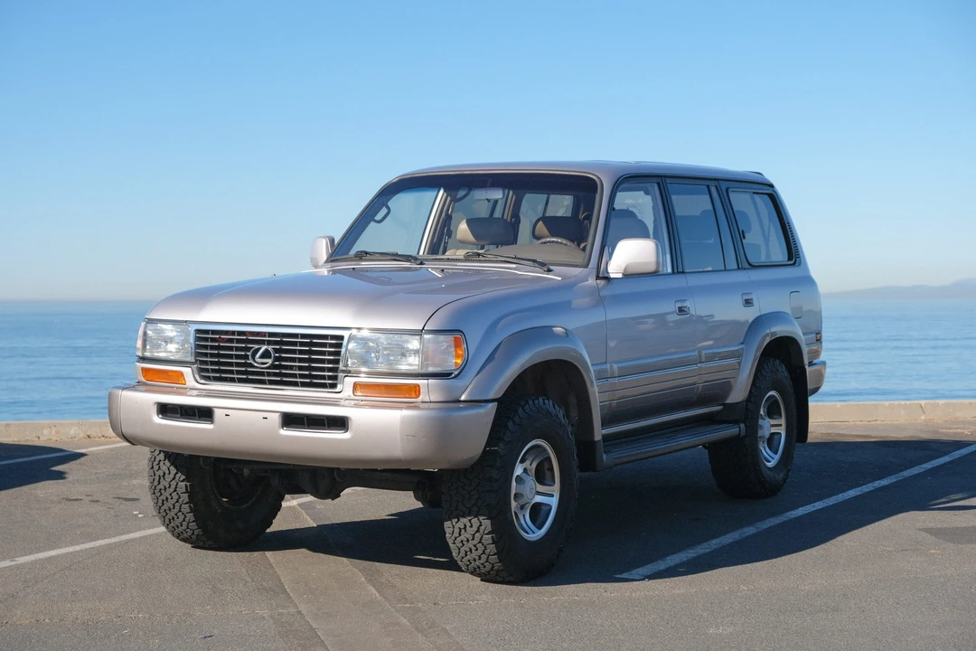 1996 Lexus LX 1st Gen - Image 2 of 31