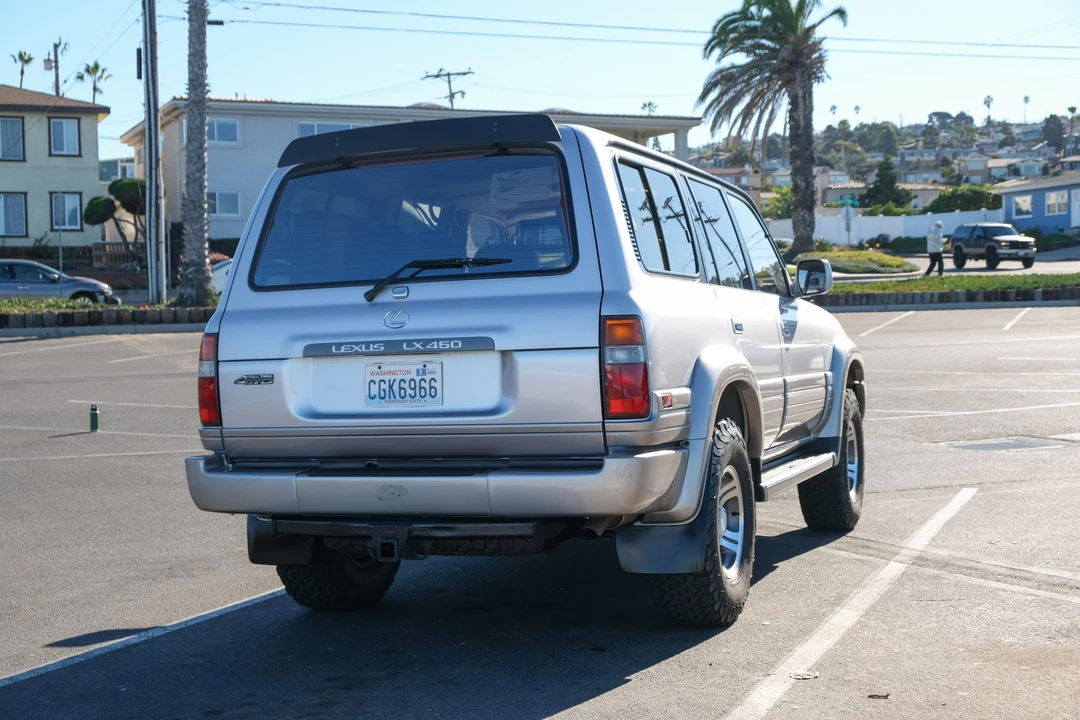 1996 Lexus LX 1st Gen - Image 10 of 31