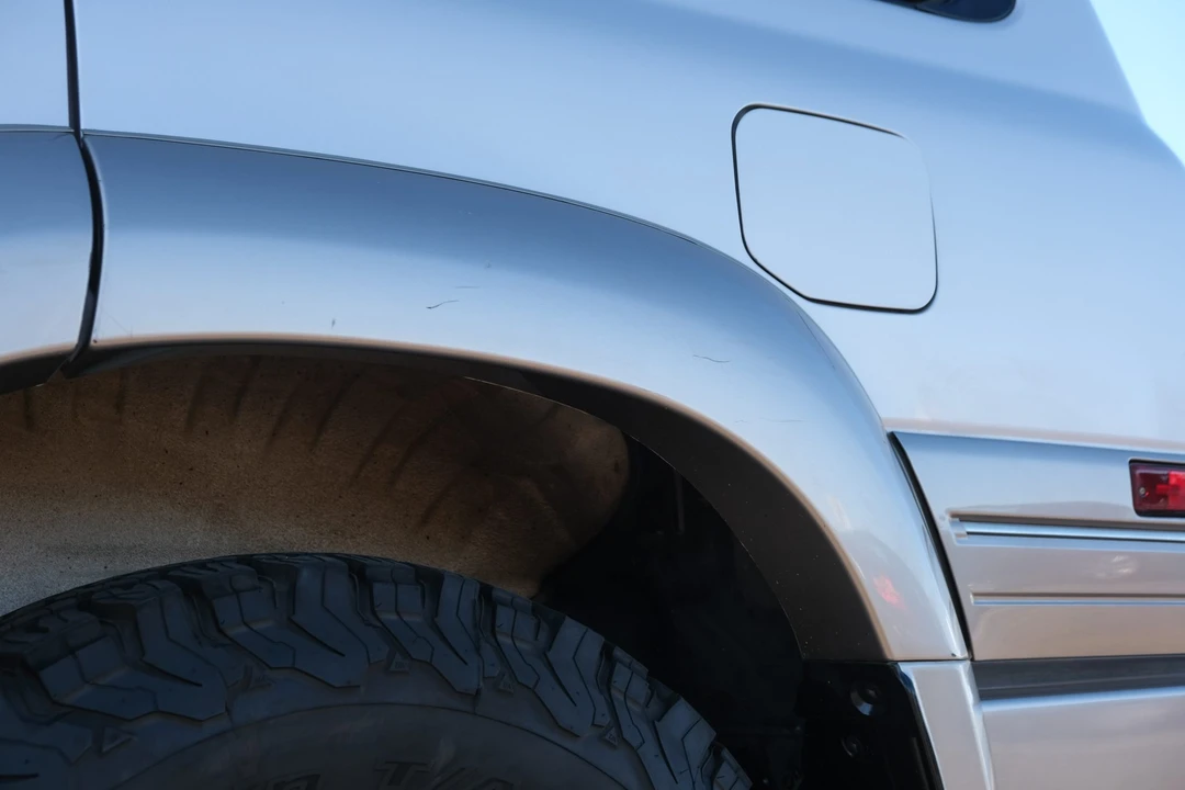 1996 Lexus LX 1st Gen - Image 24 of 31