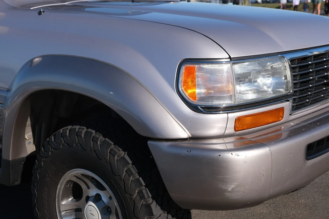 1996 Lexus LX 1st Gen - Image 28 of 31