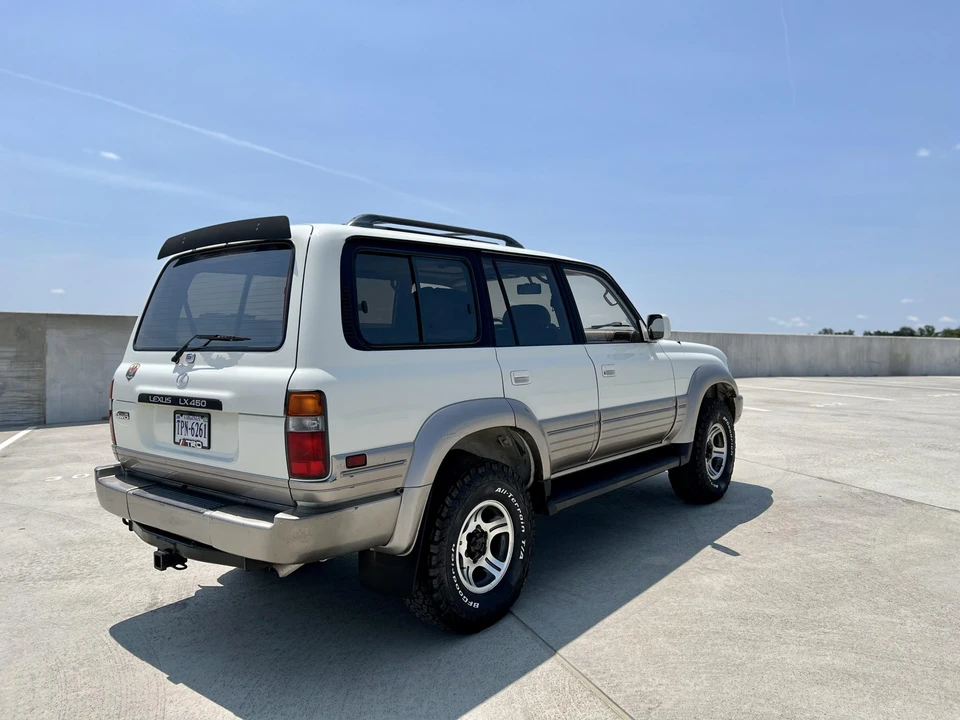 1996 Lexus LX 1st Gen - Image 14 of 31