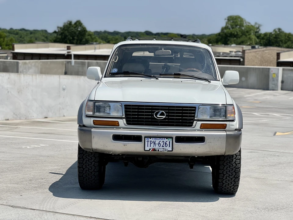 1996 Lexus LX 1st Gen - Image 22 of 31