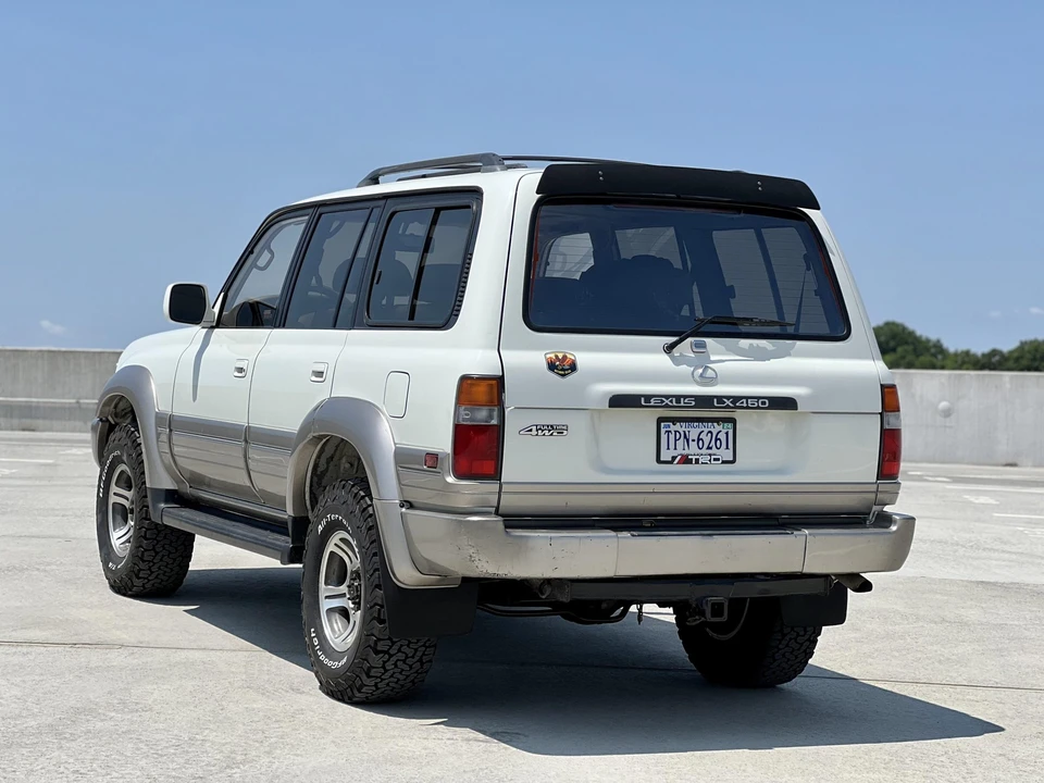 1996 Lexus LX 1st Gen - Image 10 of 31