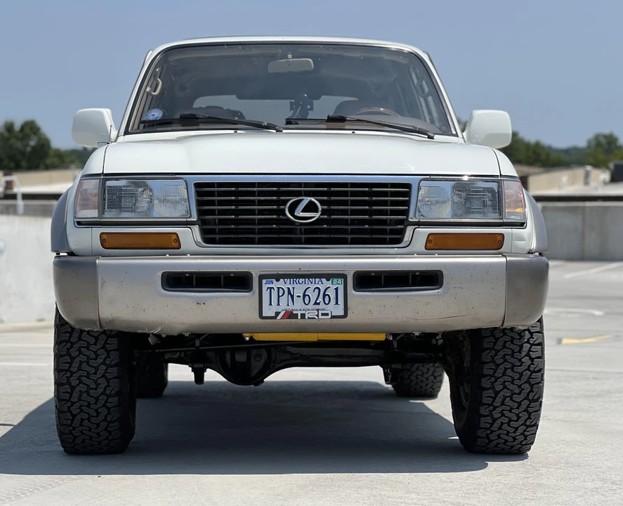 1996 Lexus LX 1st Gen - Image 23 of 31