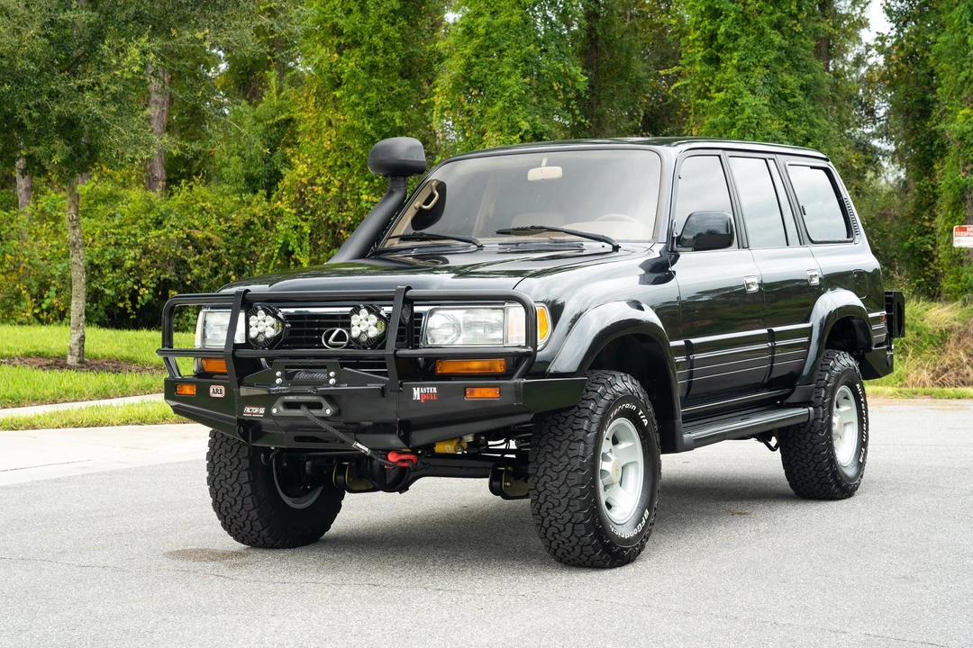 1996 Lexus LX 1st Gen - Image 3 of 31