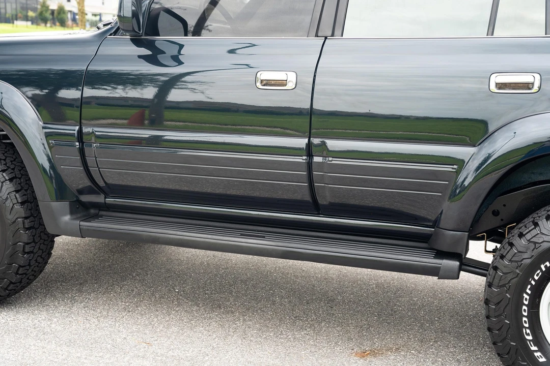 1996 Lexus LX 1st Gen - Image 24 of 31
