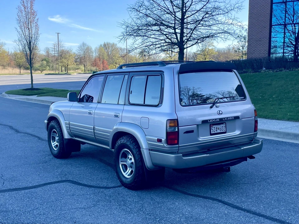 1996 Lexus LX 1st Gen - Image 14 of 31