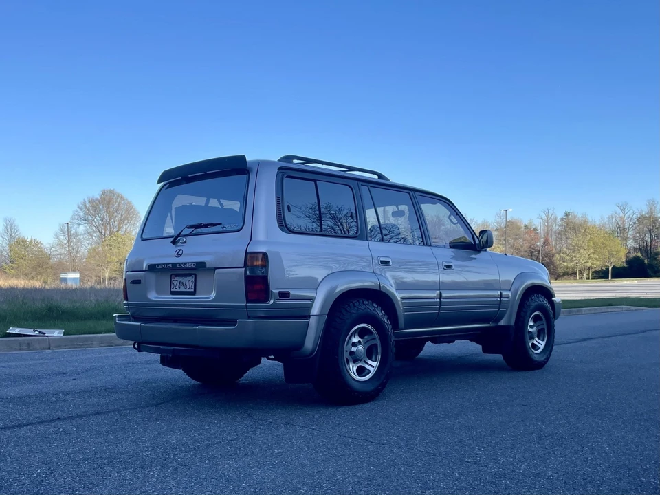 1996 Lexus LX 1st Gen - Image 9 of 31