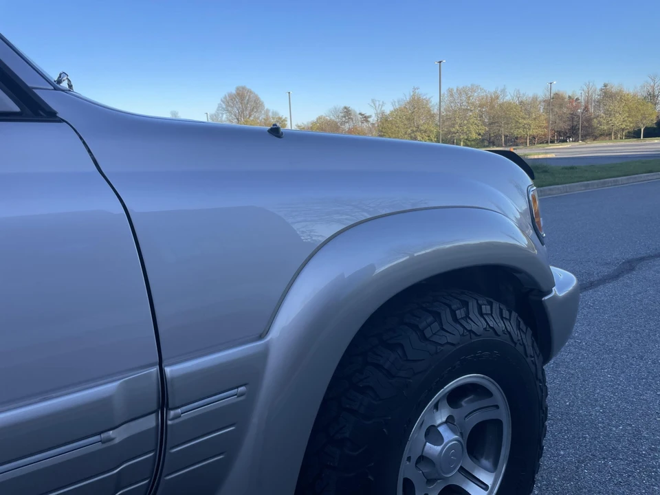 1996 Lexus LX 1st Gen - Image 20 of 31