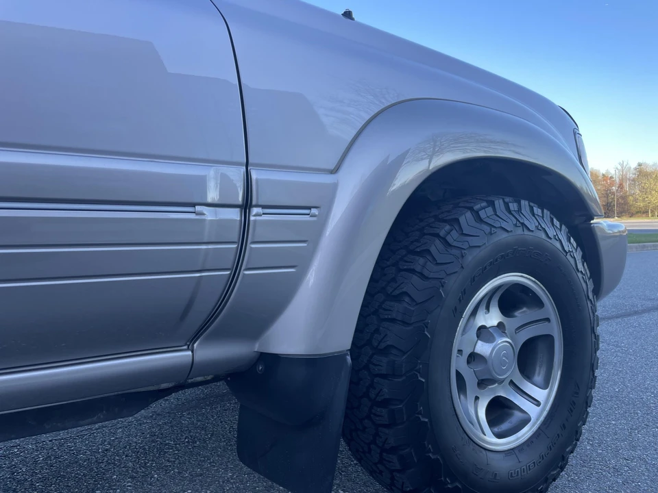 1996 Lexus LX 1st Gen - Image 21 of 31