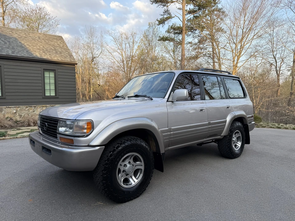 1996 Lexus LX 1st Gen - Image 7 of 31