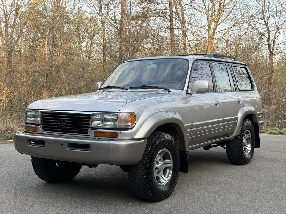 1996 Lexus LX 1st Gen - Image 2 of 31