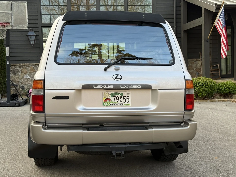 1996 Lexus LX 1st Gen - Image 15 of 31