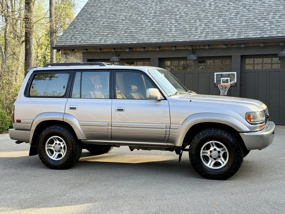 1996 Lexus LX 1st Gen - Image 20 of 31