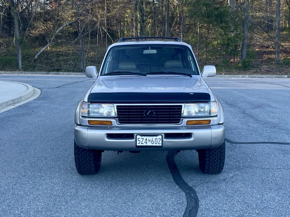 1996 Lexus LX 1st Gen - Image 4 of 31