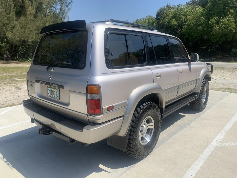 1996 Lexus LX 1st Gen - Image 22 of 31