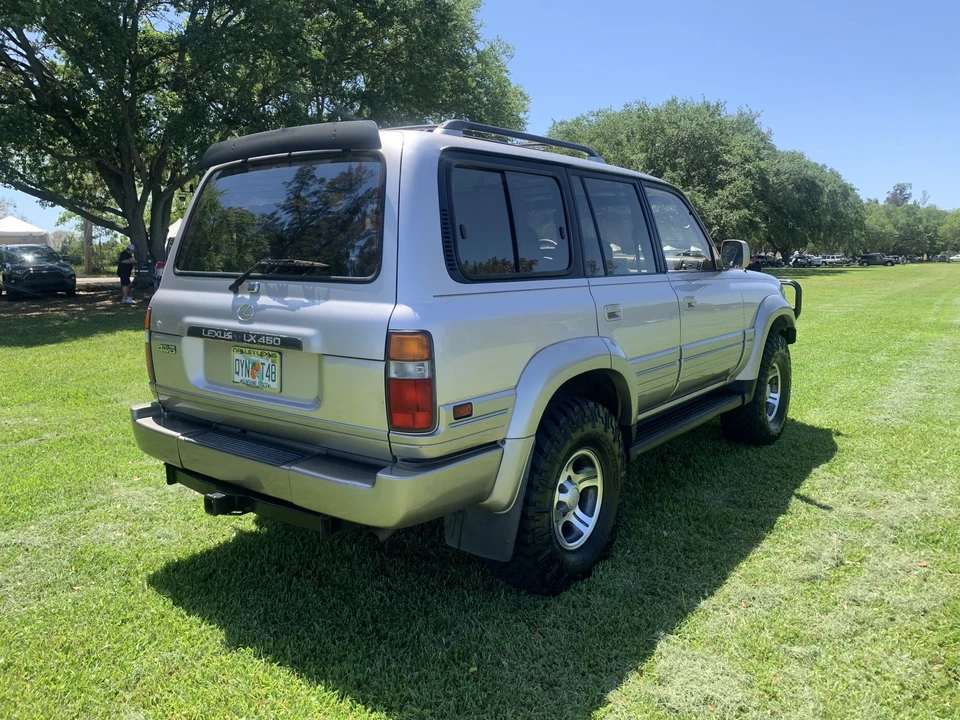 1996 Lexus LX 1st Gen - Image 10 of 31
