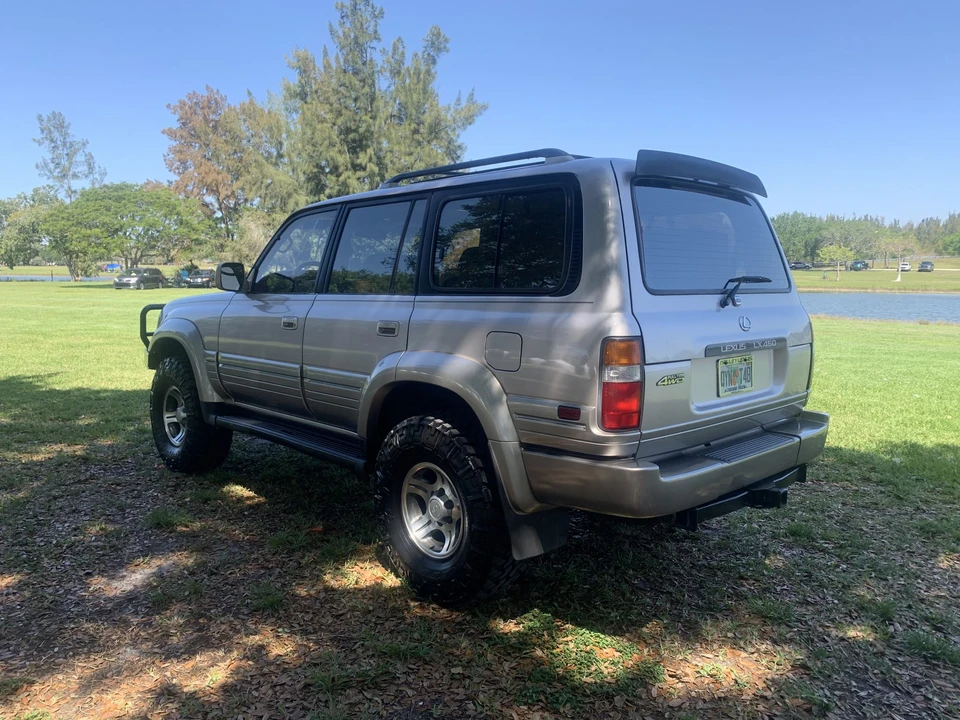 1996 Lexus LX 1st Gen - Image 15 of 31
