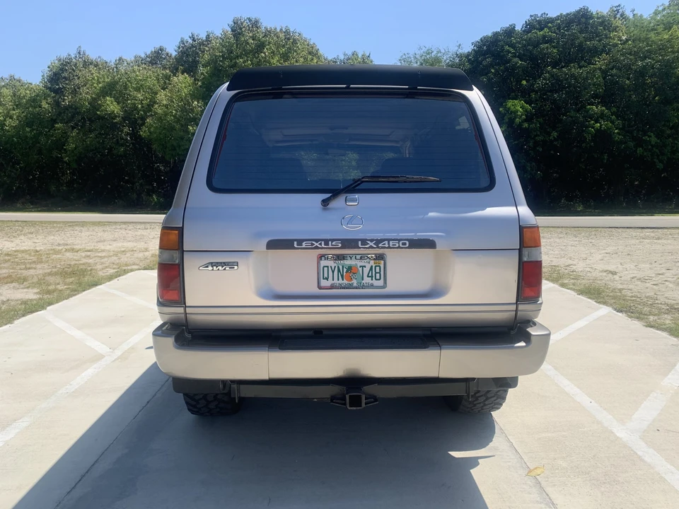 1996 Lexus LX 1st Gen - Image 23 of 31
