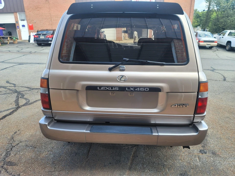 1996 Lexus LX 1st Gen - Image 6 of 31