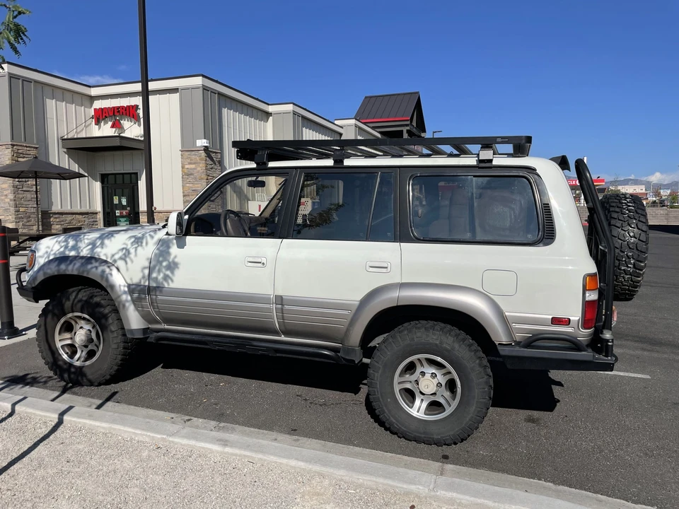 1996 Lexus LX 1st Gen - Image 3 of 31