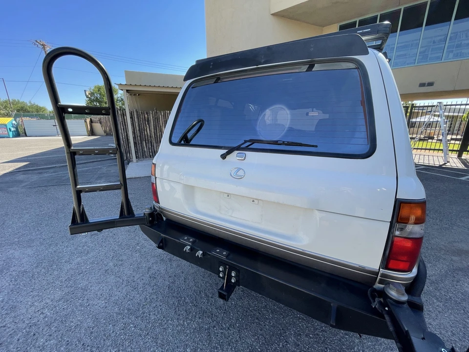 1996 Lexus LX 1st Gen - Image 23 of 31
