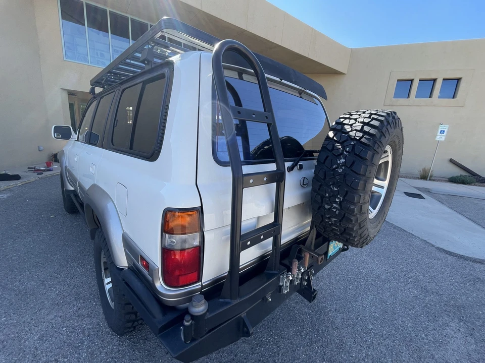 1996 Lexus LX 1st Gen - Image 5 of 31