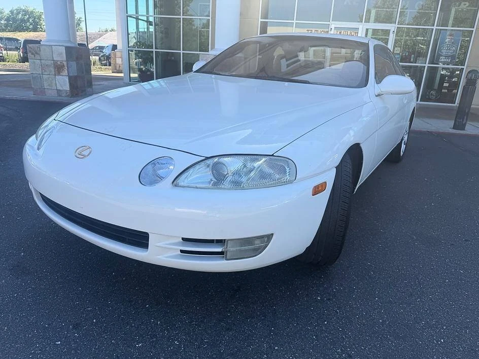 1996 Lexus SC400 - Image 3 of 12